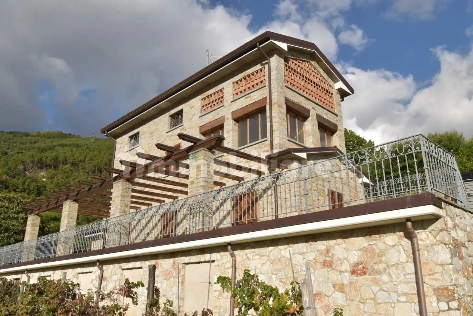 Villa in vendita a Seravezza