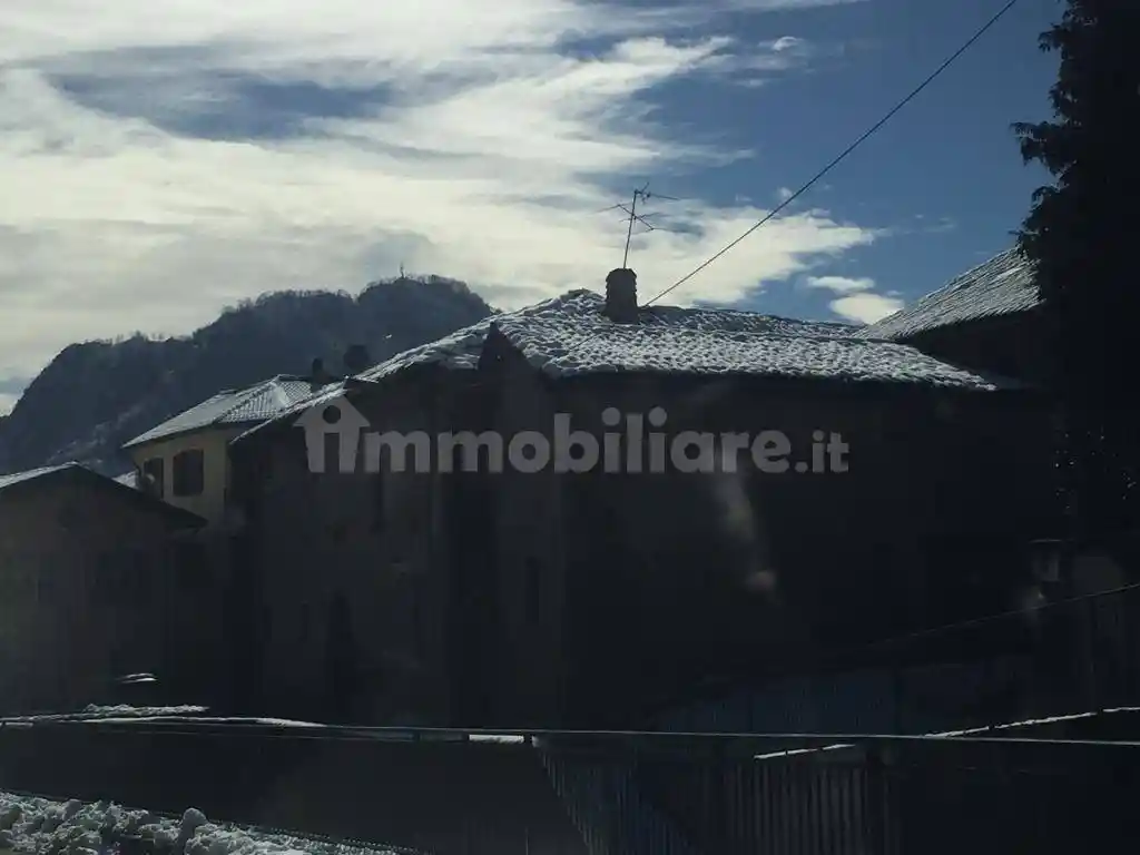 Rustico - Casale in vendita a Ballabio