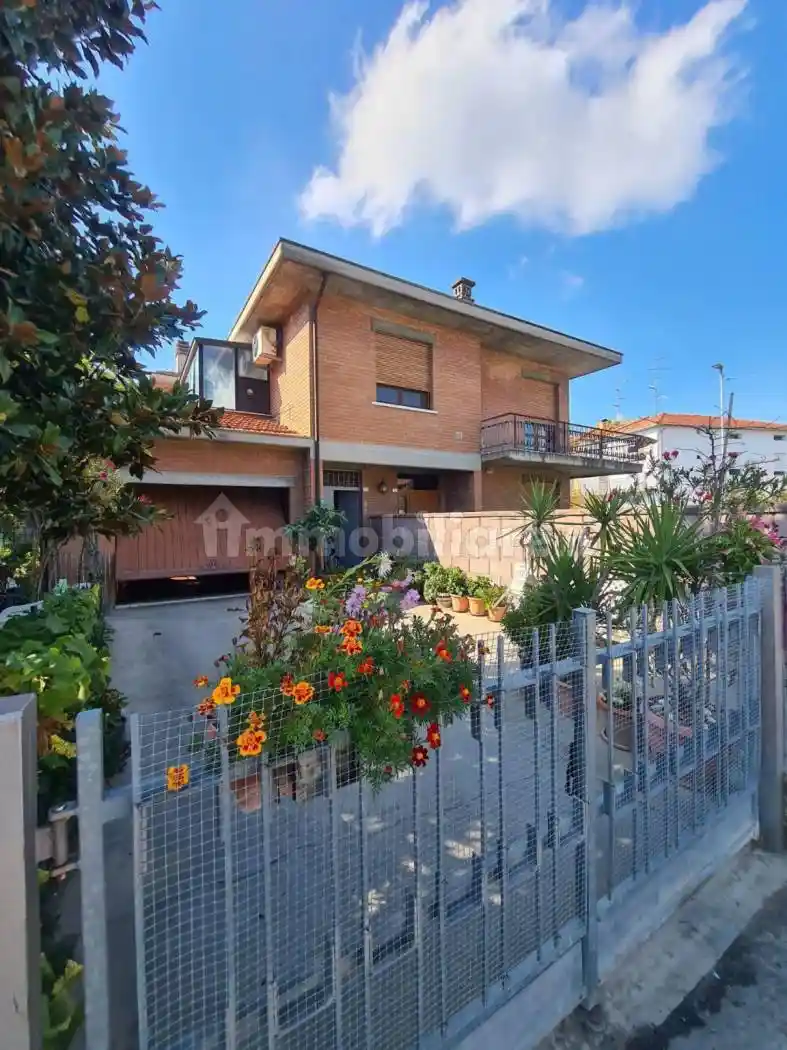 Appartamento in vendita a Guastalla