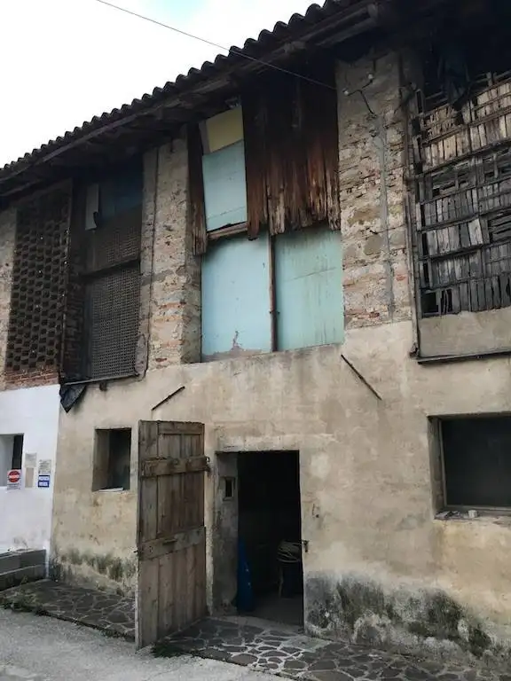 Rustico - Casale in vendita a Udine