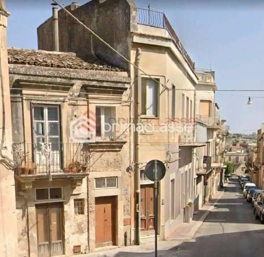 Casa indipendente in vendita a Modica