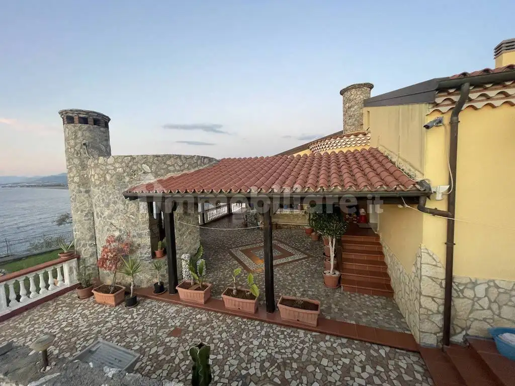 Villa in vendita a Diamante