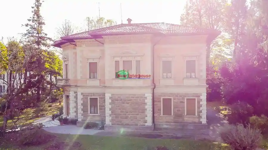 Villa in vendita a Maniago