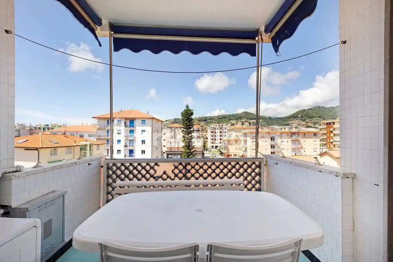 Appartamento in affitto a Taggia