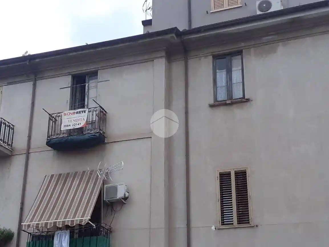 Quadrilocale via Romualdo Montagna 52, Centro Storico, Cosenza - foto 2