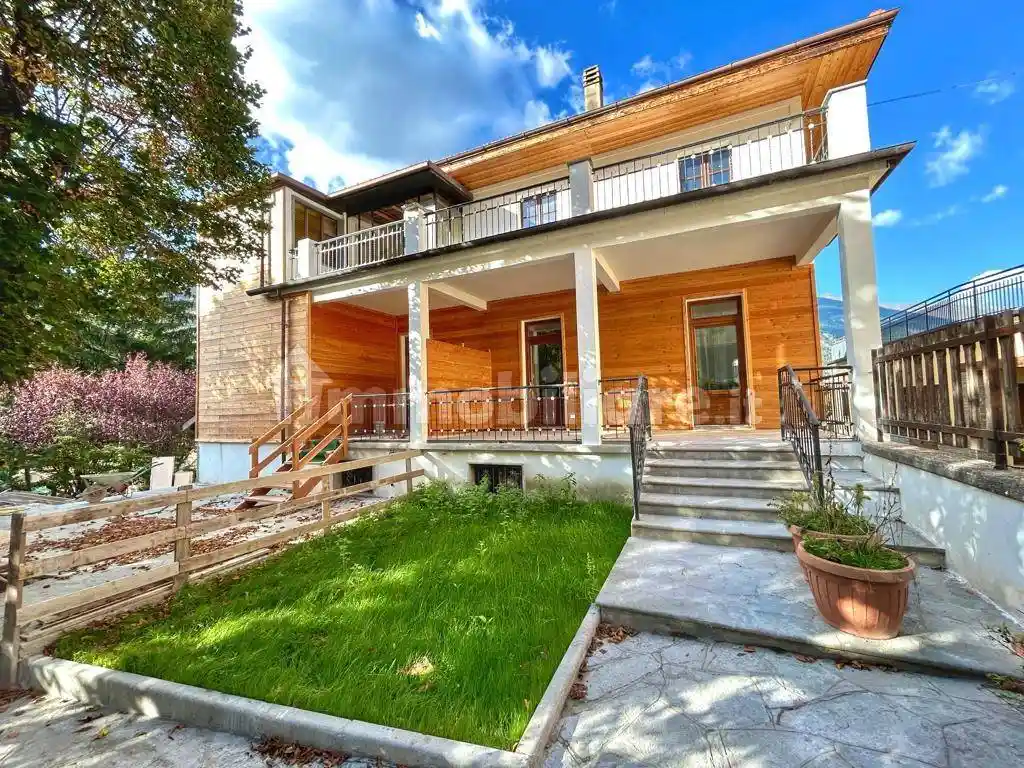 Villa in vendita a Oulx