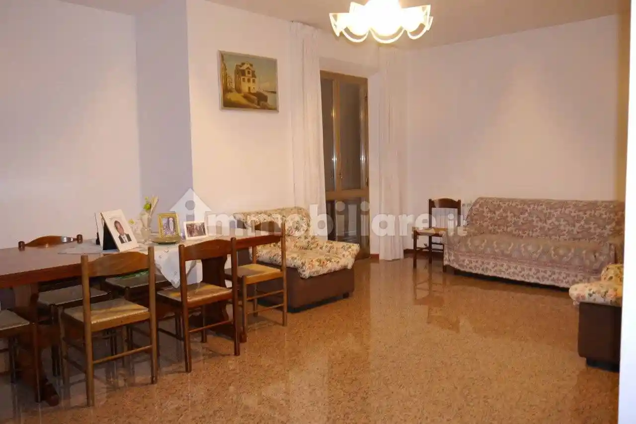 Terratetto unifamiliare via Castello, Barbara - foto 3