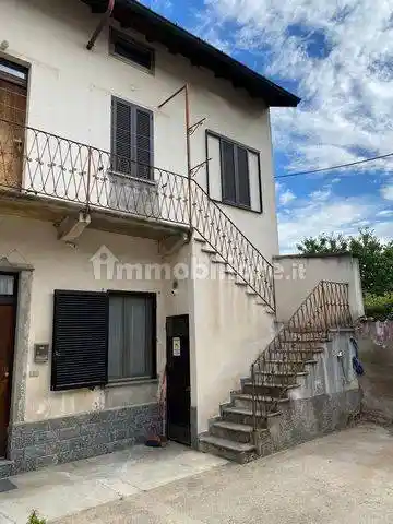 Villa in vendita a Busto Arsizio