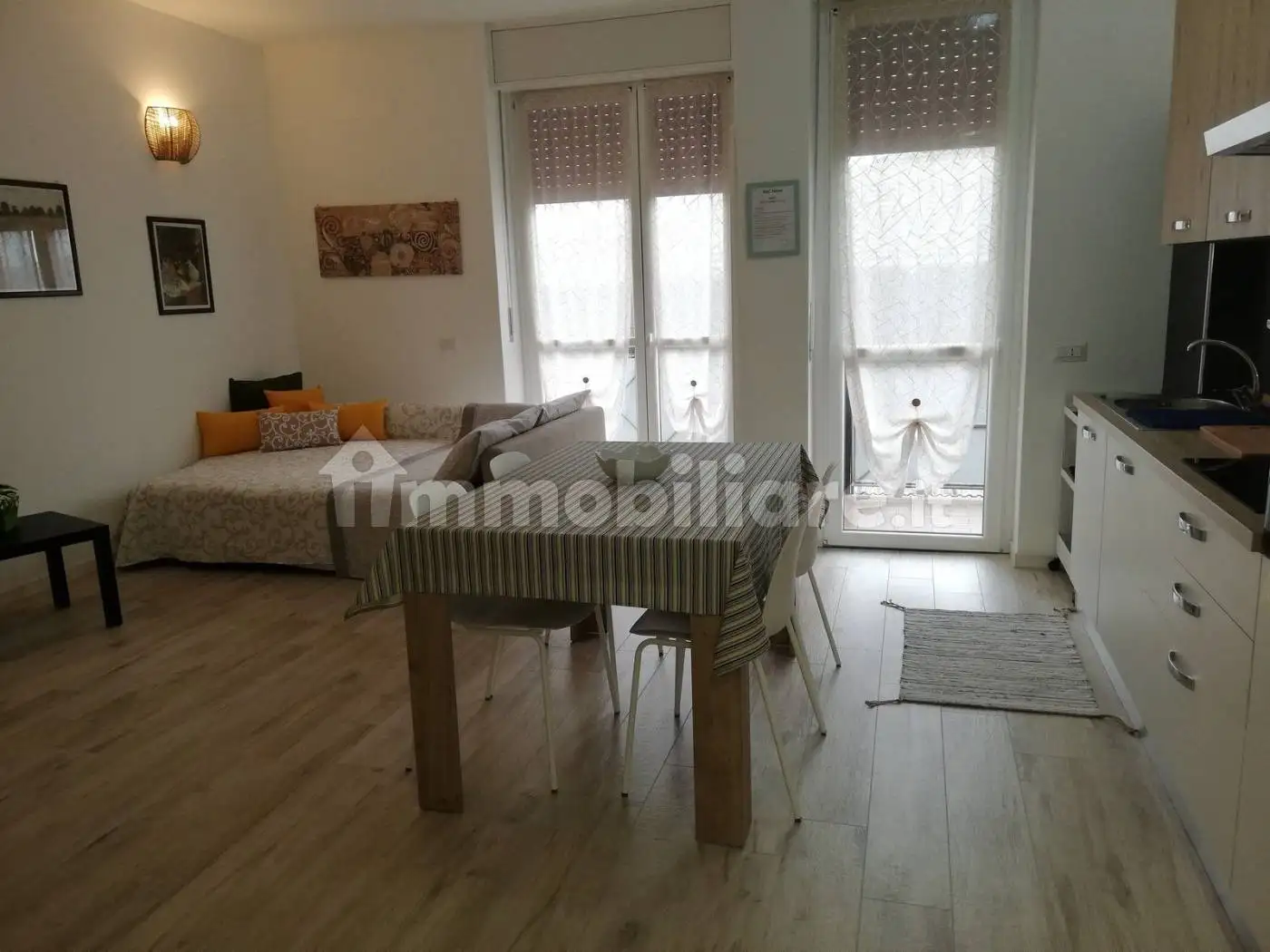 Bilocale via Giuseppe Mazzini, Centro, Muggiò - foto 2