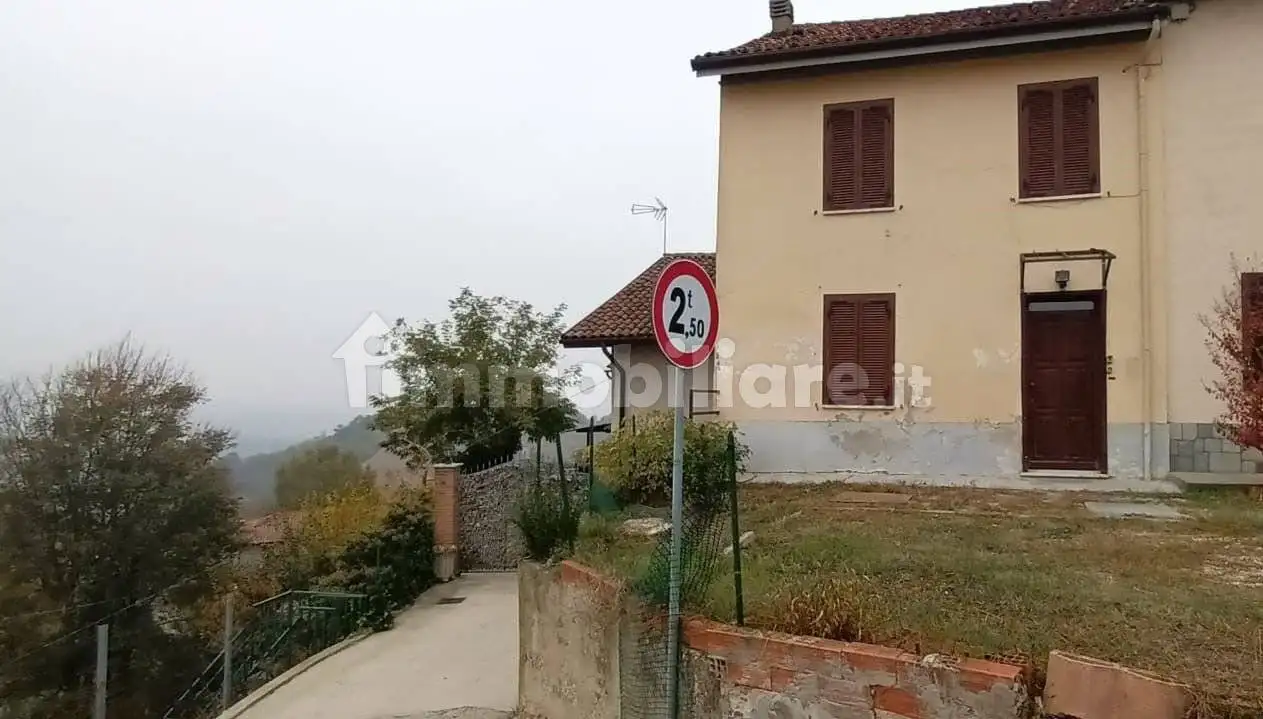 Casa indipendente in vendita a Asti
