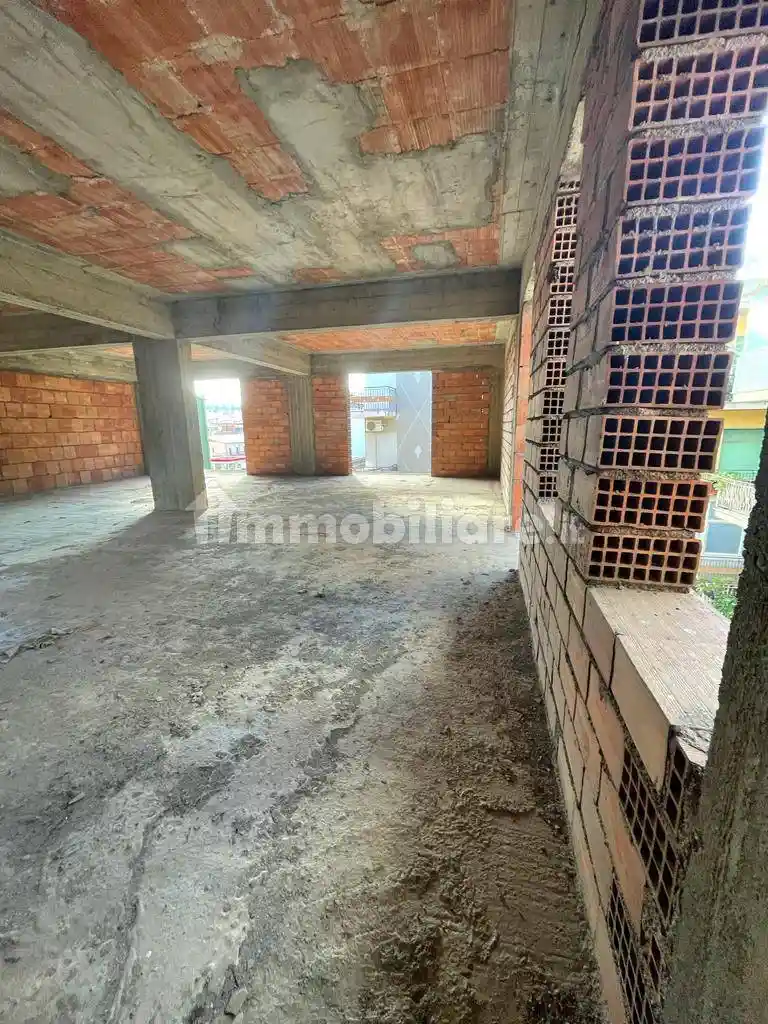 Appartamento in vendita a Barcellona Pozzo di Gotto