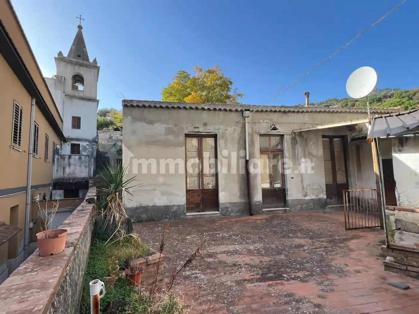 Casa indipendente in vendita a Graniti