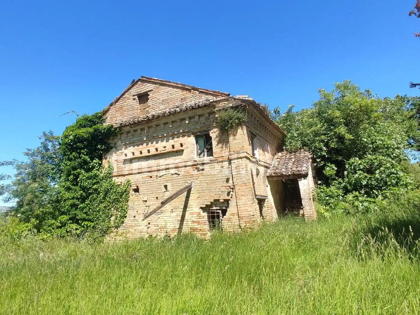 Rustico - Casale in vendita a Montegranaro