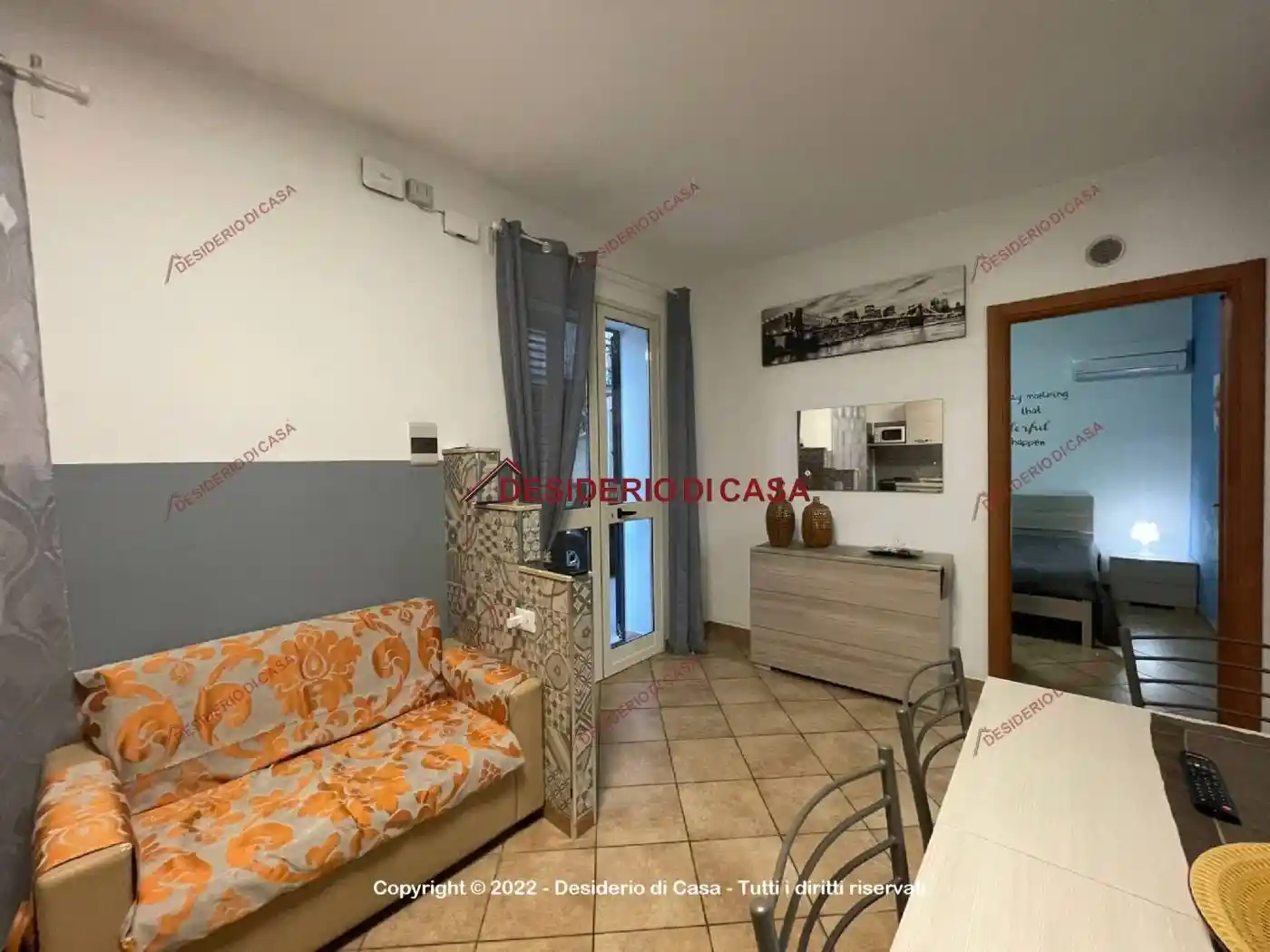 Appartamento in affitto a Campofelice di Roccella