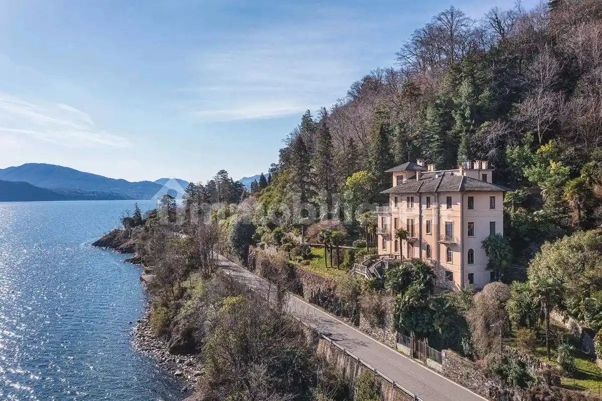 Villa in vendita a Cannobio