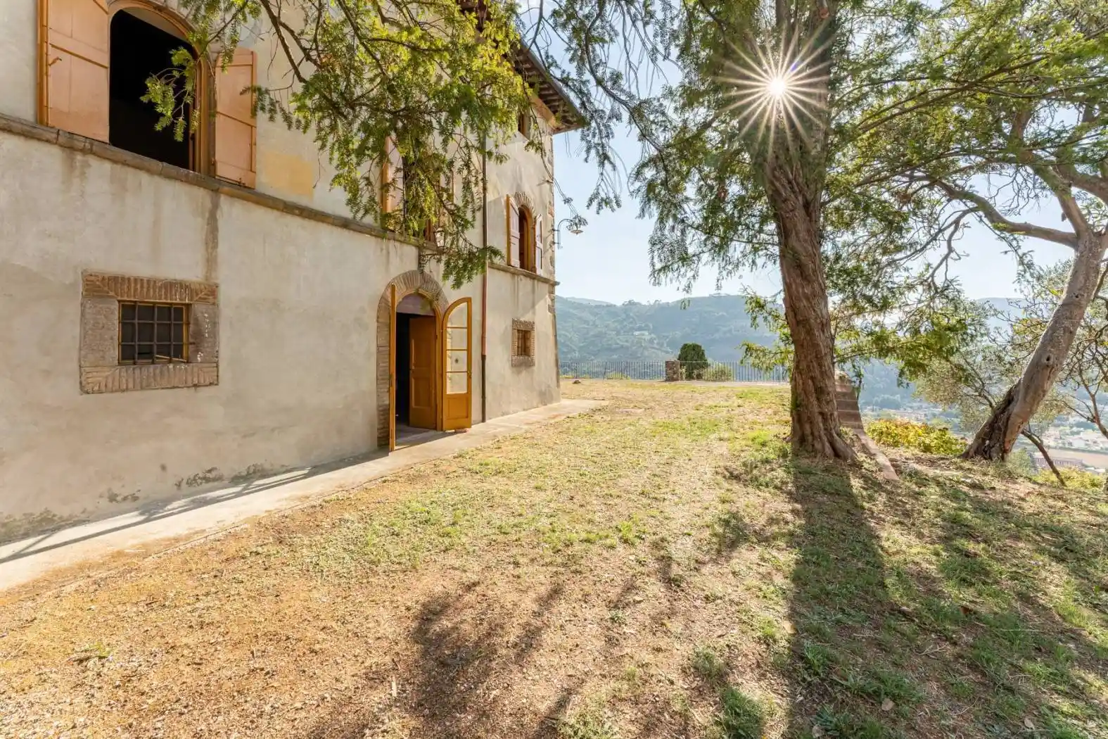 Villa in vendita a Lucca