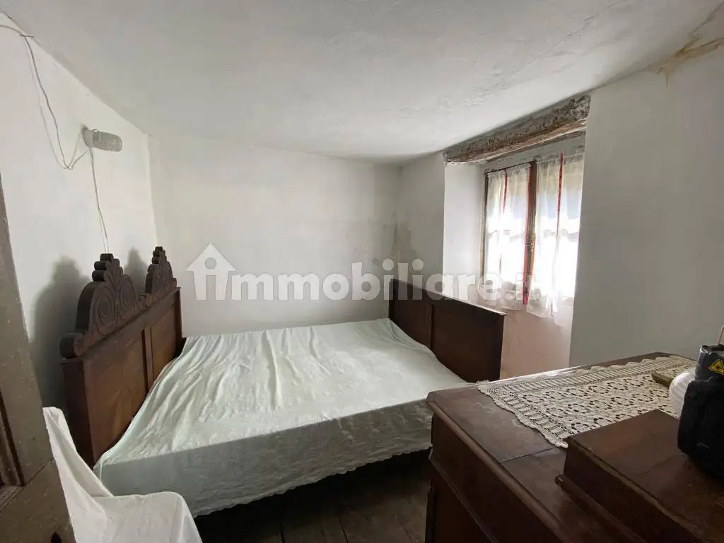 Terratetto unifamiliare 200 m², da ristrutturare, Curiglia con Monteviasco - foto 5