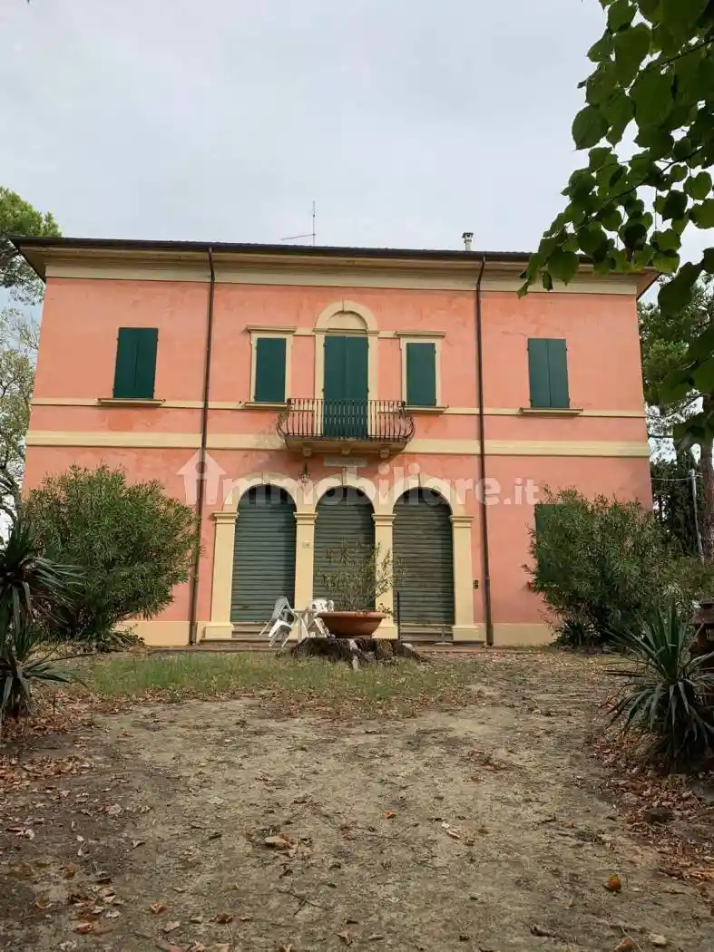 Villa in vendita a Cesena
