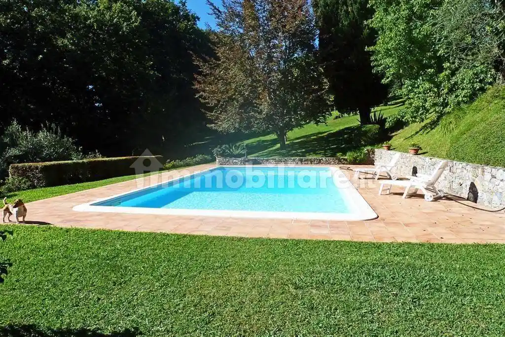 Villa in vendita a Sarzana