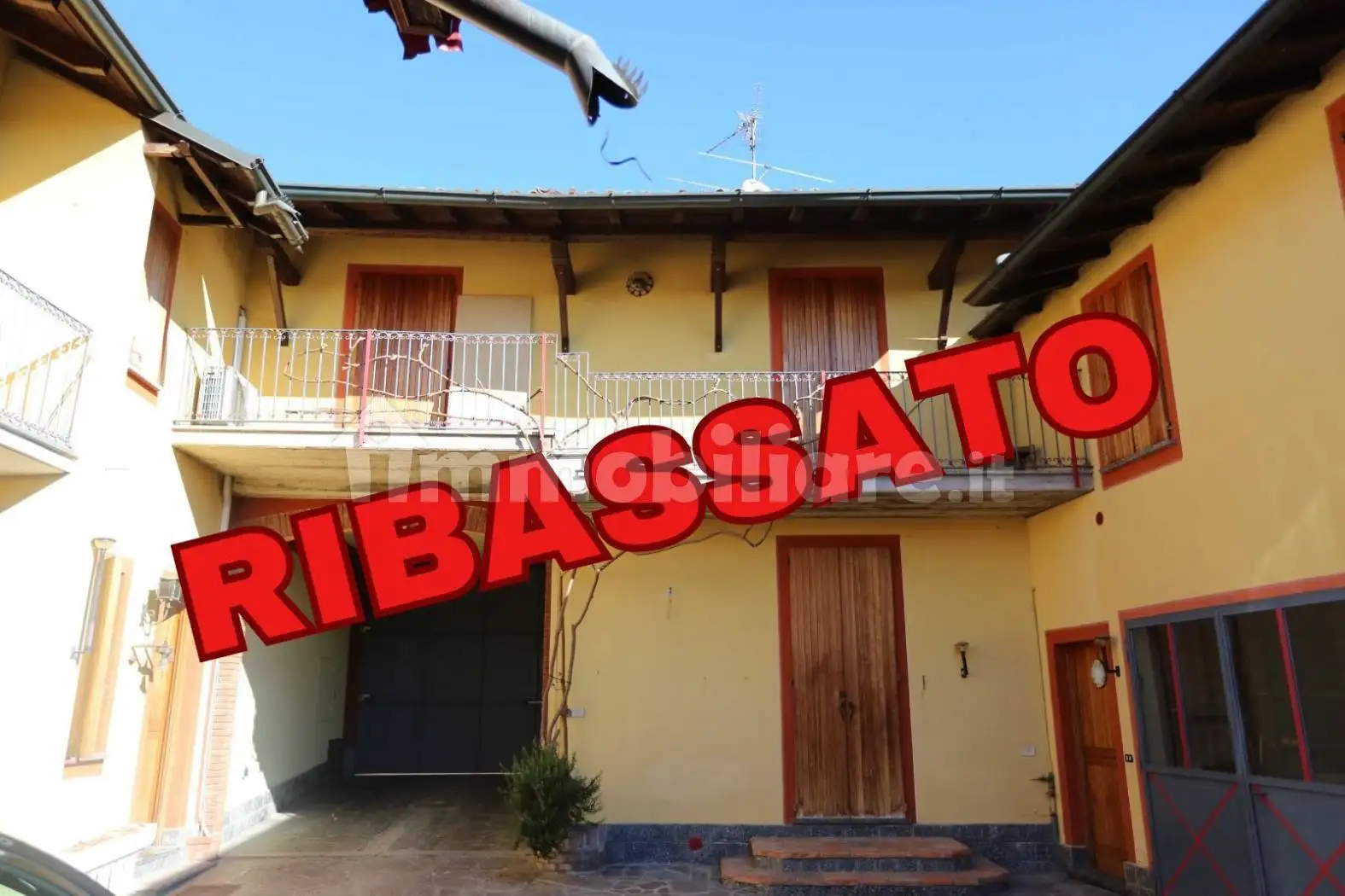 Palazzo - Edificio in vendita a Cavenago d'Adda