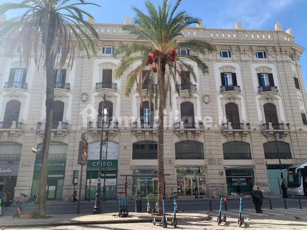 Appartamento in vendita a Palermo