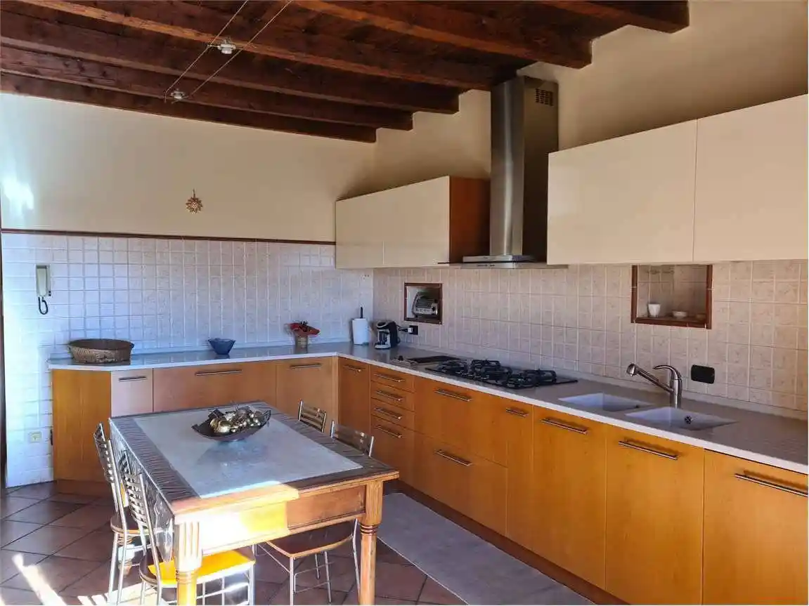 Appartamento in vendita a Asso