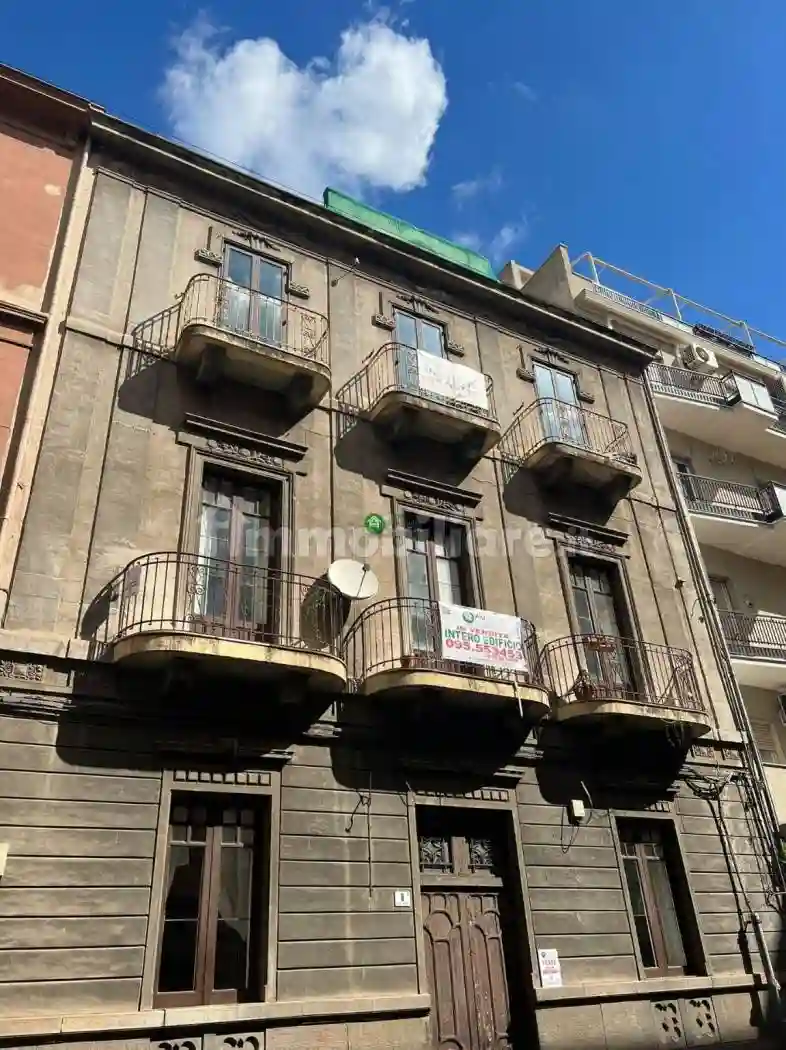 Palazzo - Edificio - foto 2