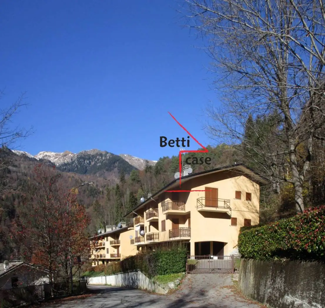 Appartamento in vendita a Averara