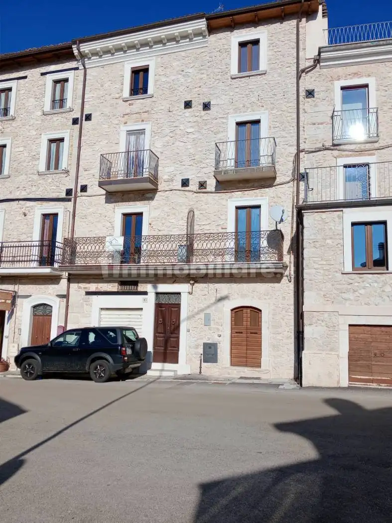 Appartamento in vendita a Rocca di Mezzo