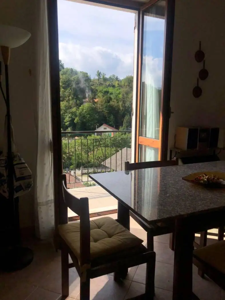 Appartamento in vendita a Giusvalla