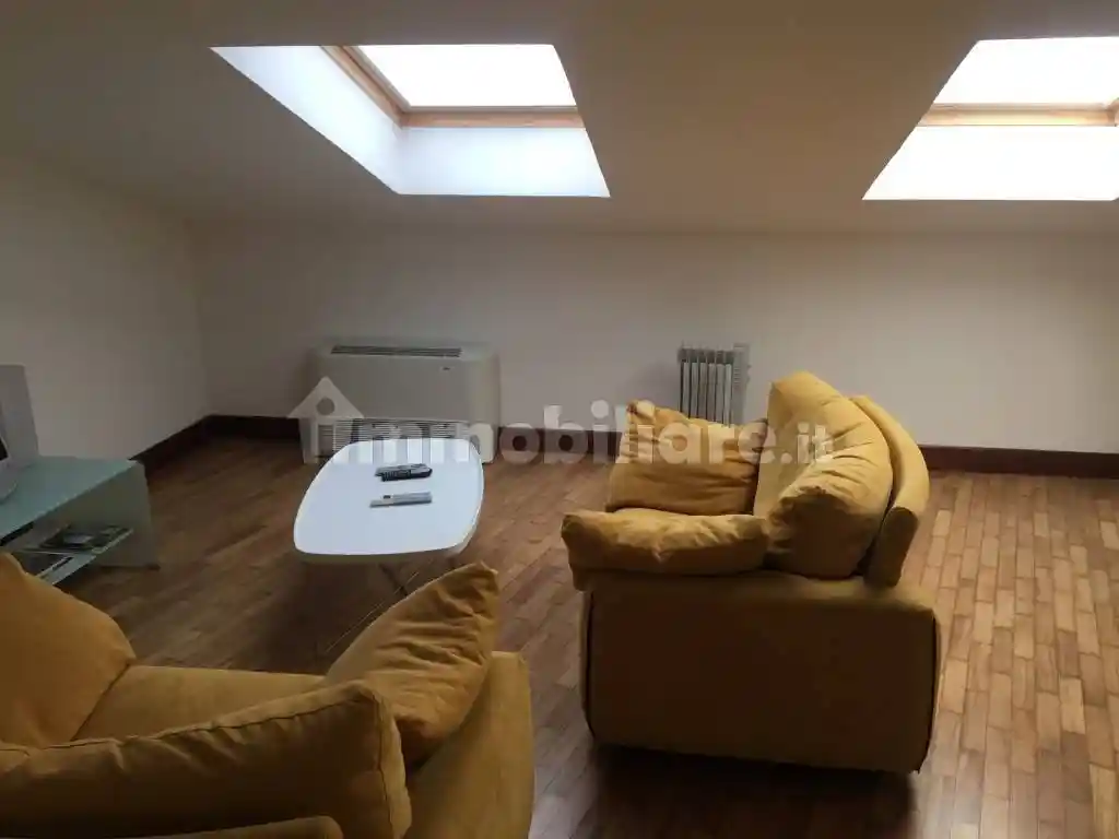 Mansarda corso Giuseppe Mazzini 101, Centro Storico, Catanzaro - foto 2