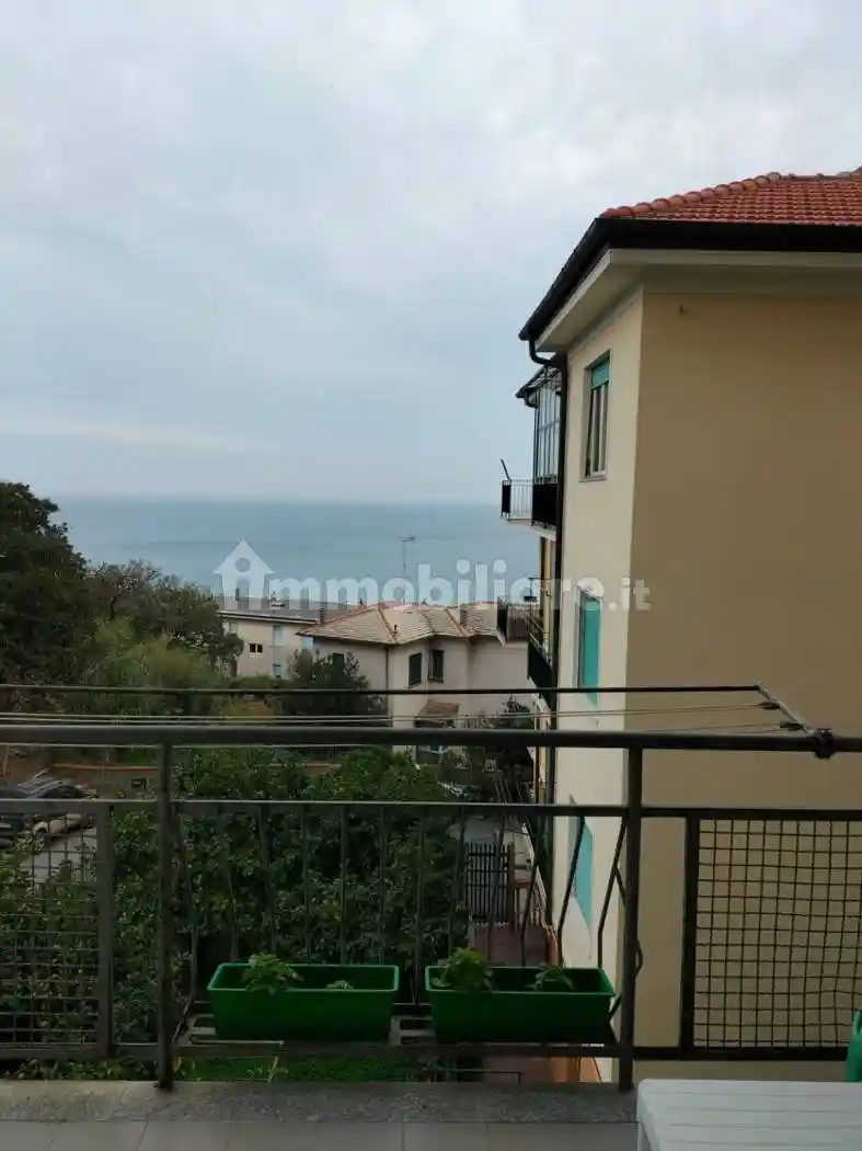 Appartamento in vendita a Albissola Marina