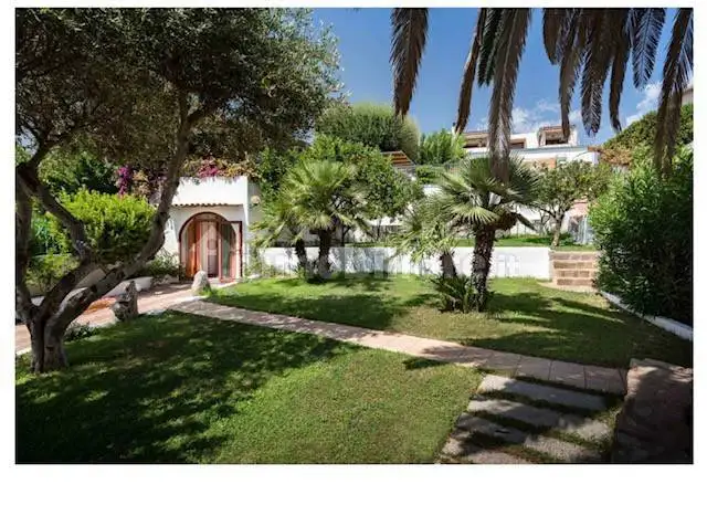 Villa in affitto a Olbia