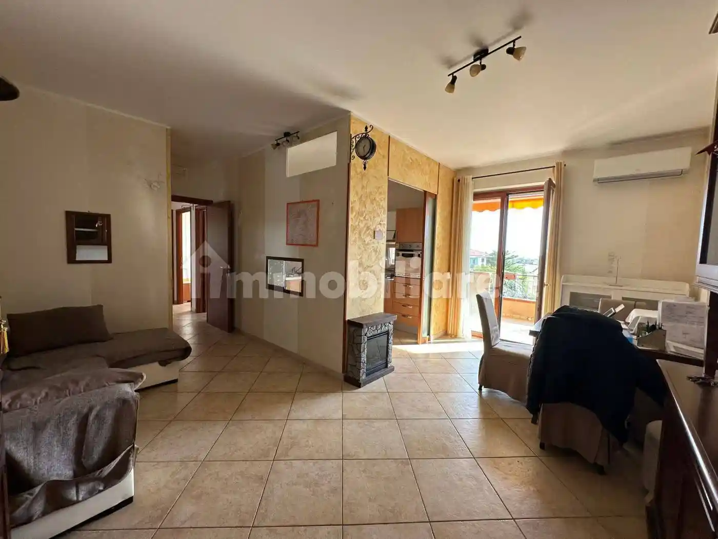 Trilocale via Zurigo 8, Satriano - foto 2