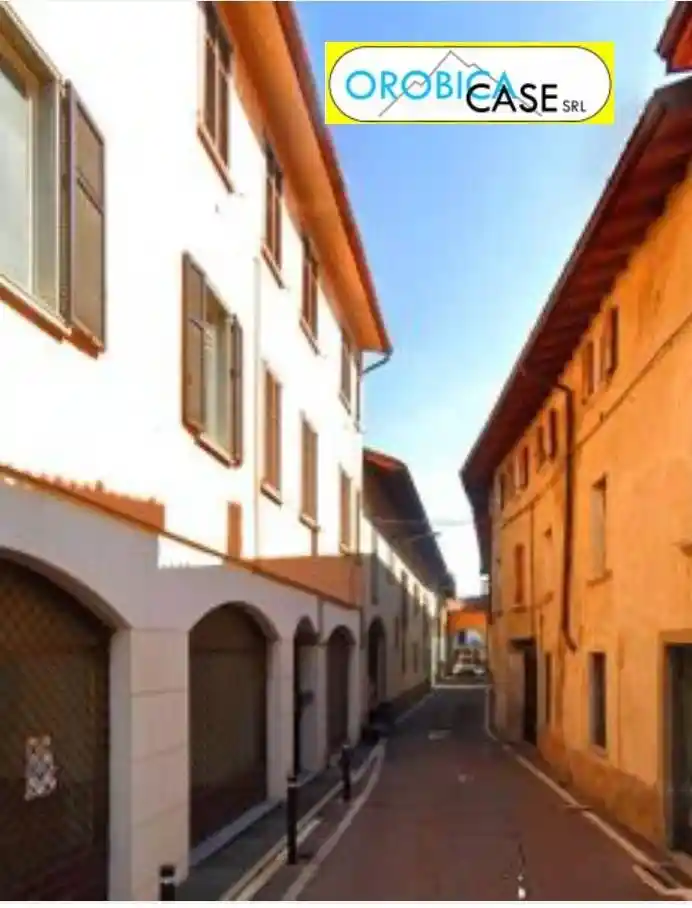 Appartamento in vendita a Azzano San Paolo