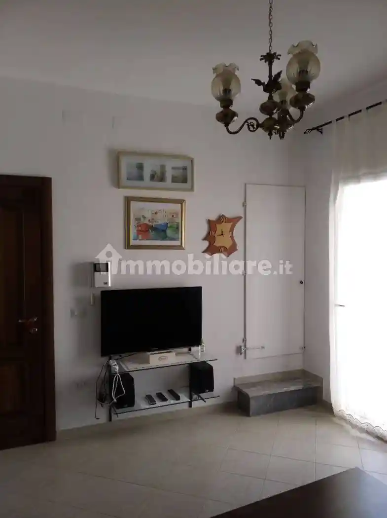 Quadrilocale via Michelangelo Buonarroti 10, Montalbano Jonico - foto 4