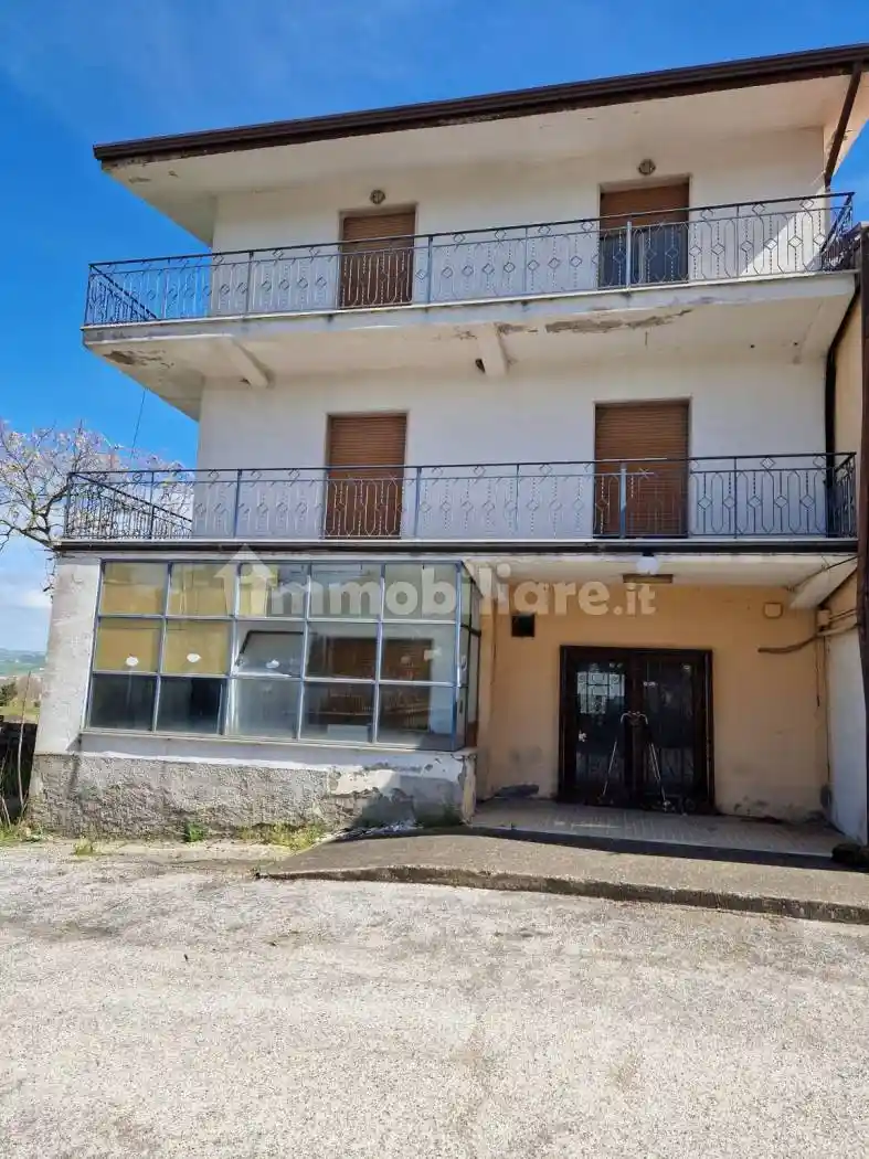 Casa indipendente in vendita a Frigento