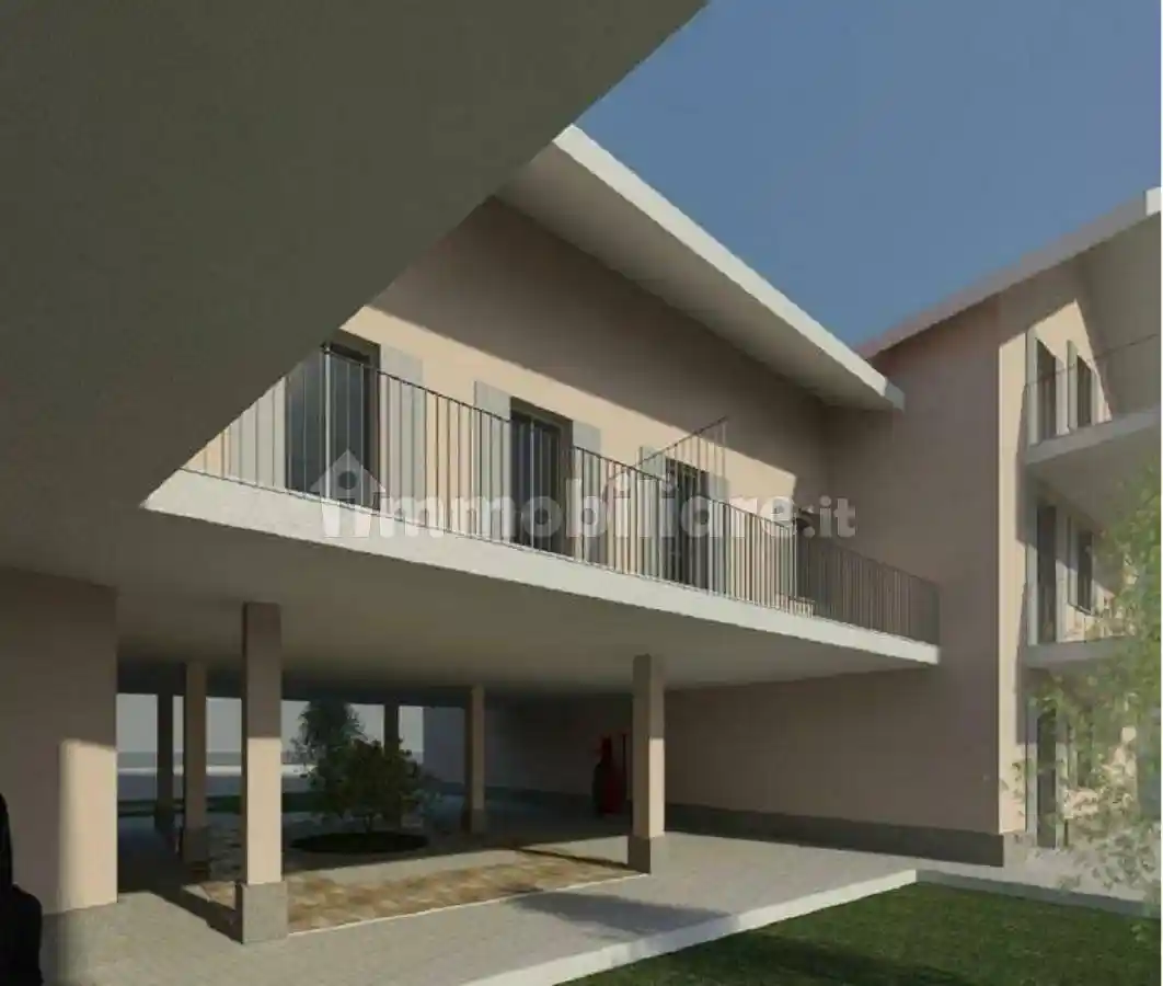 Palazzo - Edificio in vendita a Arcore