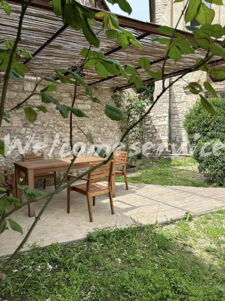 Appartamento in affitto a Todi