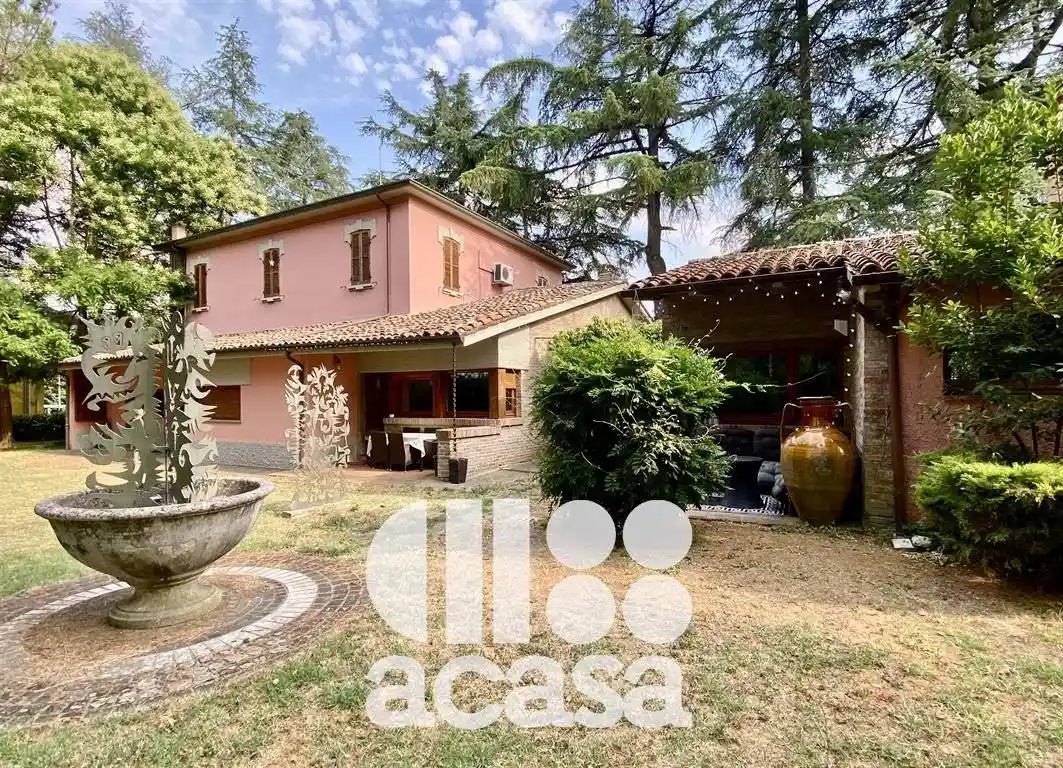 Villa in vendita a Mercato Saraceno