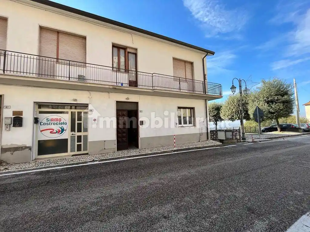 Appartamento in vendita a Castrocielo