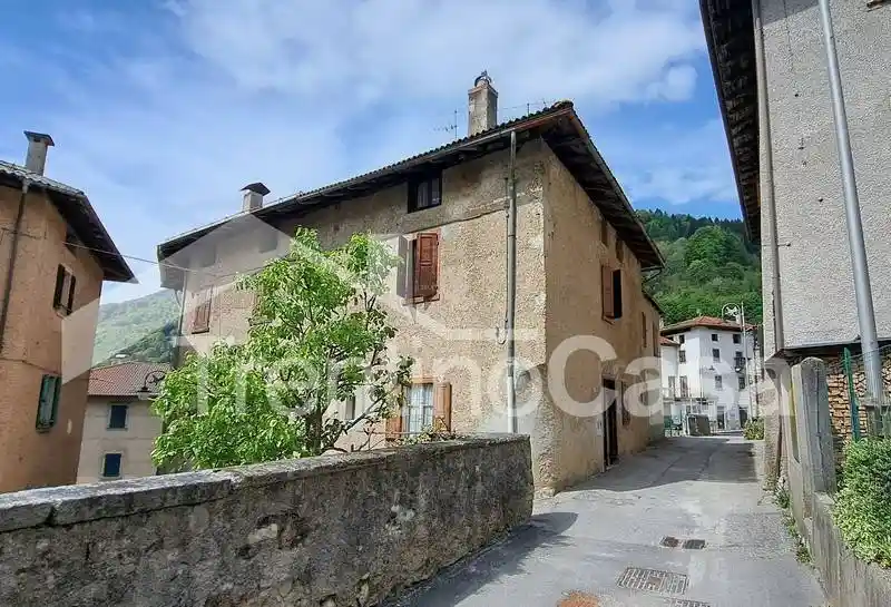 Appartamento in vendita a Sella Giudicarie