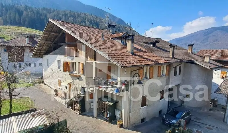 Appartamento in vendita a Borgo Lares