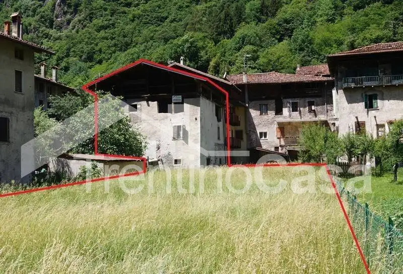 Casa indipendente in vendita a Borgo Chiese