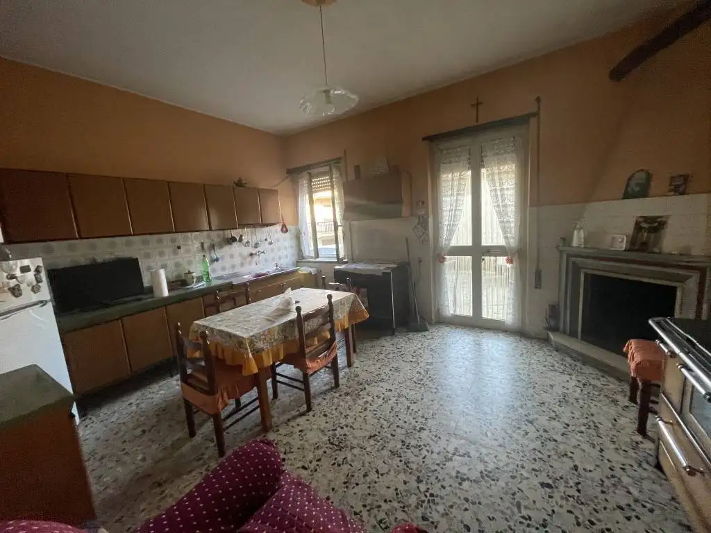 Terratetto unifamiliare via Sterparo Cicori, Centro, Arnara - foto 3