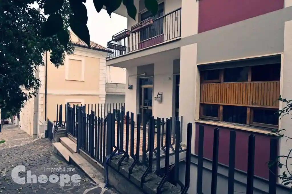 Palazzo - Edificio in Vendita - foto 3