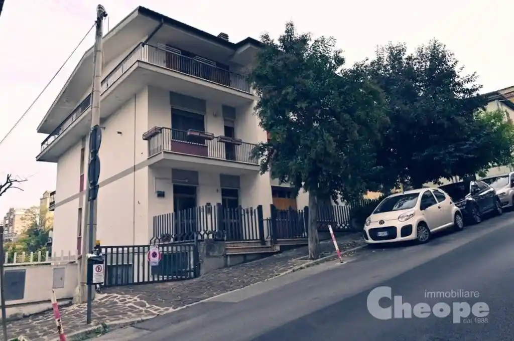 Palazzo - Edificio in Vendita - foto 4