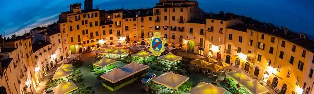 Palazzo - Edificio in vendita a Lucca