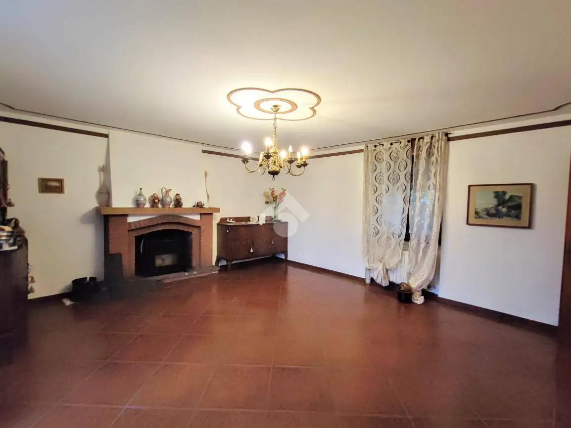 Terratetto unifamiliare frazione Inselmina 26, Inselmina, Berzano di Tortona - foto 2