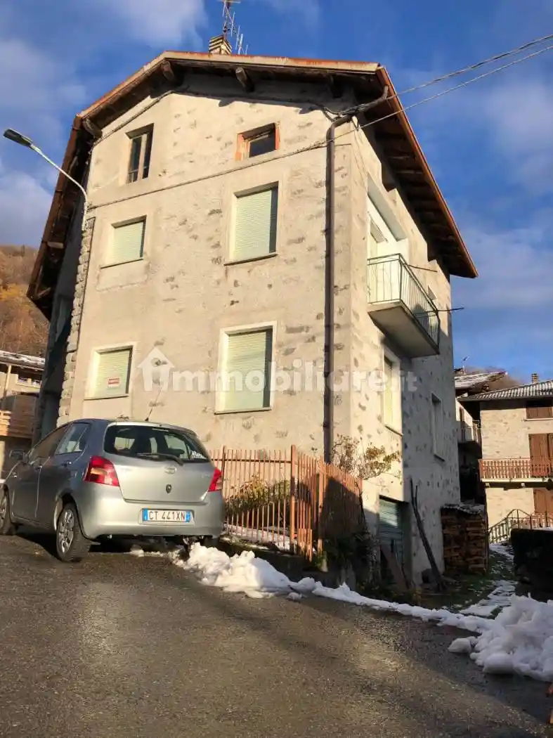 Casa indipendente in vendita a Ardenno